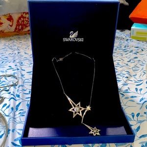 Swarovski star necklace *New